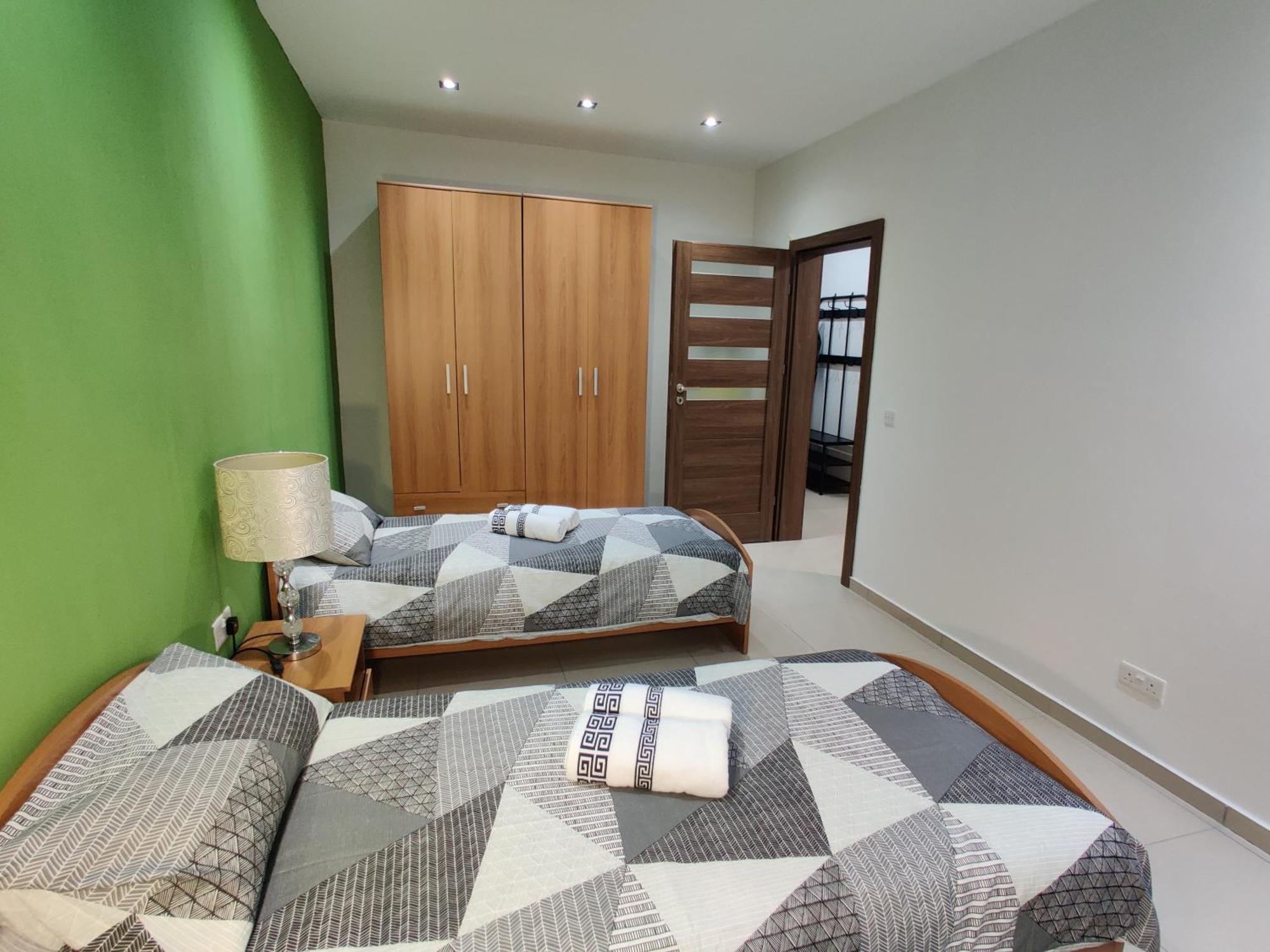 Depiro Point Deluxe - Modern, Designer Apartment 2 Minutes Away From Popular Sliema Seafront Exterior photo